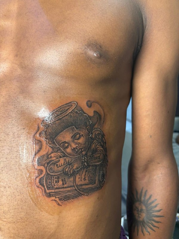 Angel cherub